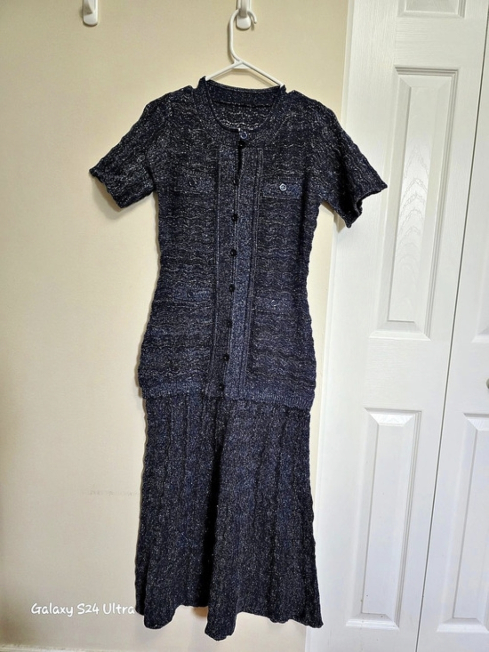 Short Sleeve Maxi Dress Blue & Black Size Medium Like New
P2P=14
L=50